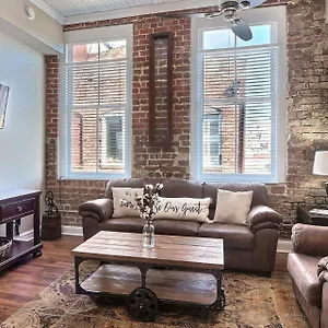 Apartment Broughton Hideaway, Savannah